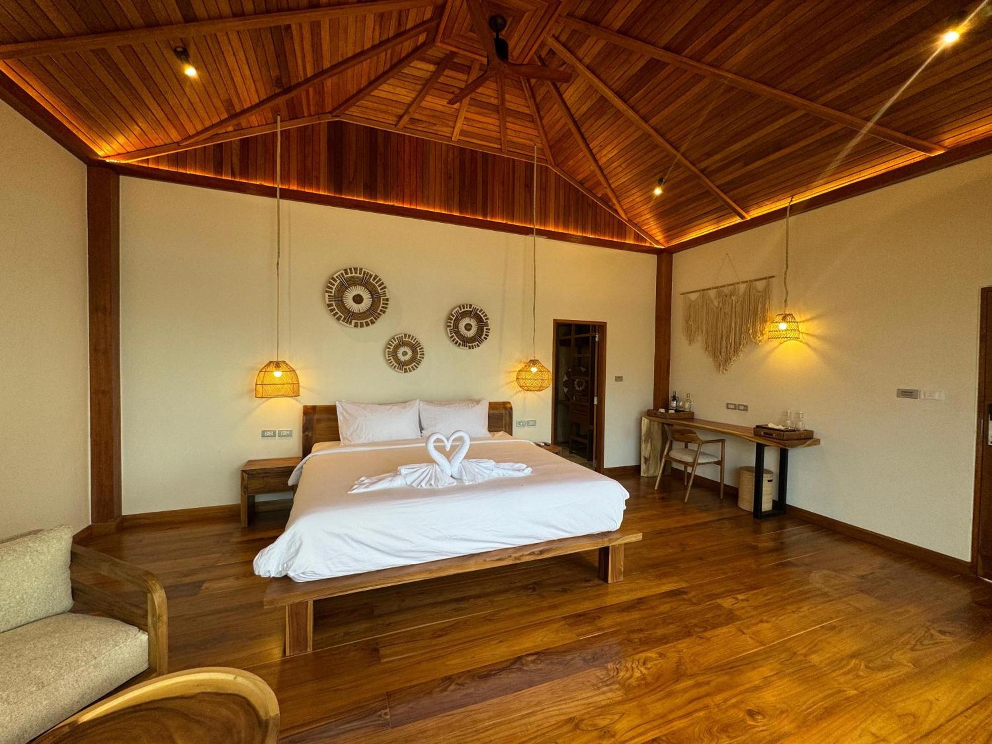 Ten Moons Sunset Villas Koh Lipe Bagian luar foto