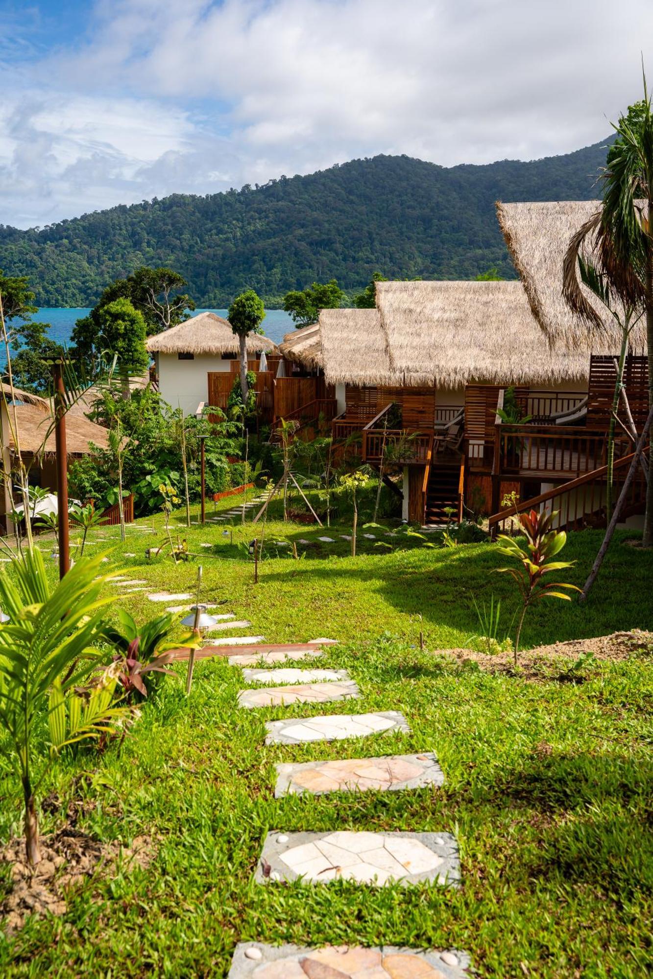 Ten Moons Sunset Villas Koh Lipe Bagian luar foto